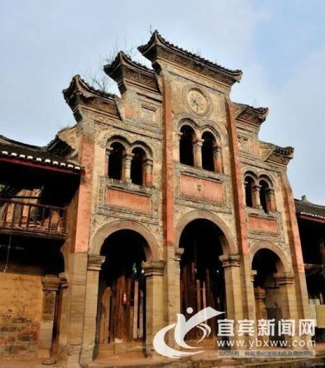 三江交匯處 翠屏古建見(jiàn)證千年歷史