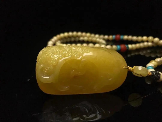 內江非遺瑰寶！玉雕、傳統(tǒng)手工榫卯技藝、陶缸傳統(tǒng)制作技藝…(圖4)