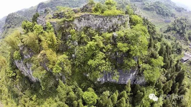 泡溫泉、看懸棺、吃土火鍋！宜賓這2條新高速沿線好吃又好玩…...(圖7)