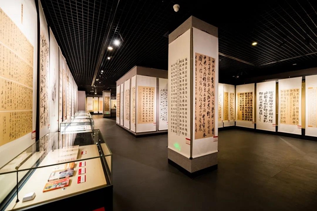 “德頌長(zhǎng)風(fēng)——紀(jì)念朱德誕辰136周年書畫展”在瀘州開(kāi)展(圖13)
