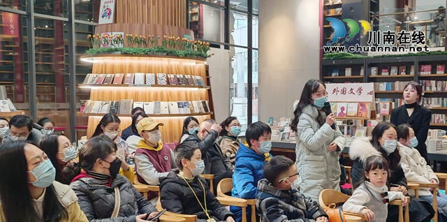 你有一顆“宅心”嗎？聽給王朔賈平凹等大伽設(shè)計(jì)圖書封面的瀘州才女“漫漫”道來(lái)！(圖13)