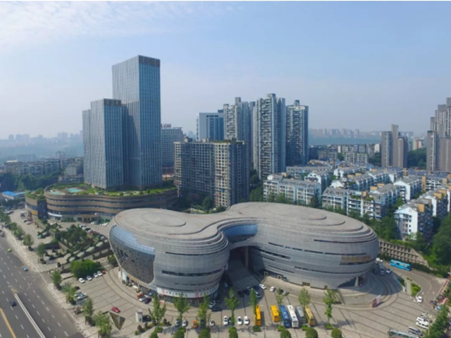 作為三線城市的瀘州，為何沒能吸引眾多品牌房企入駐？(圖2)