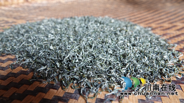 古藺鄉(xiāng)賢吳興杰：堅守創(chuàng)業(yè)初心 助推鄉(xiāng)村振興(圖11)