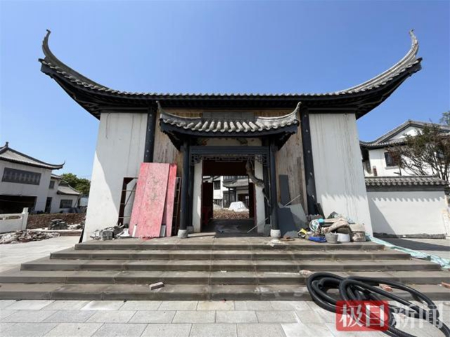 瀘縣一建筑老板修建別墅違占上萬平方米，官方：已立案查處(圖5)