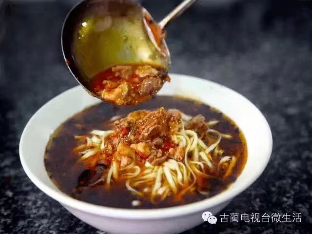 小說(shuō)|那個(gè)遠(yuǎn)去的面館……