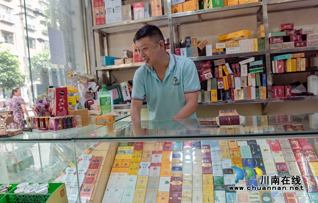 宋啟銀：盡管失去雙手，他依然為家人撐起一片天空