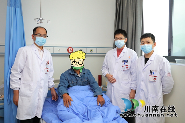 與患者合照.JPG