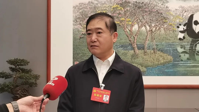 內(nèi)江未來如何發(fā)展？市委書記鄒自景：建設(shè)成渝發(fā)展主軸產(chǎn)業(yè)強(qiáng)市和區(qū)域物流樞紐