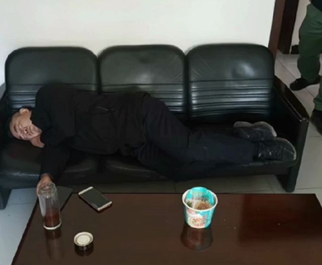 22.jpg