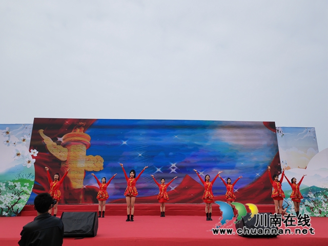 文藝演出1（曾佐然攝）.jpg