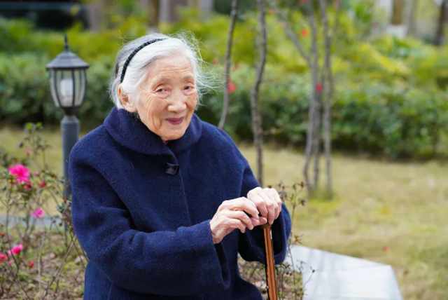 【講述】西南醫(yī)大中醫(yī)院建院40周年｜孫同郊：書記院長上門“化緣”，集資建院