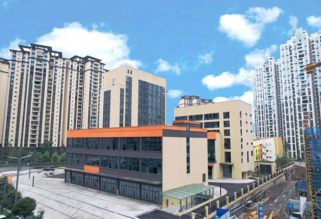 云峰·友鄰中心精彩啟航 賦能瀘州城西商業(yè)新格局