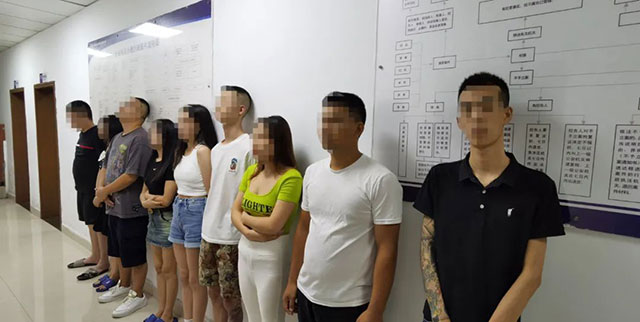 江陽區(qū)抓捕賣淫嫖娼視頻曝光┃夏夜治安巡查宣防專項行動