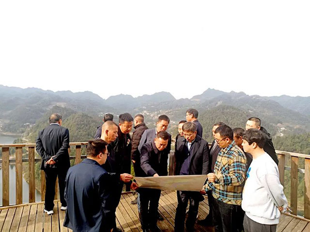 助力鄉(xiāng)村振興，貢獻(xiàn)民建力量┃瀘州民建赴古藺觀文鎮(zhèn)千鳥湖水庫實(shí)地考察