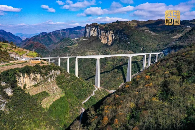 隆黃鐵路敘畢段今日開通運營！敘永至貴陽將開行普速列車