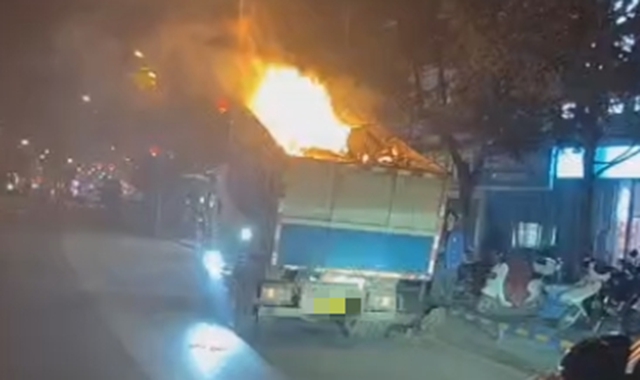 瀘州｜新年，發(fā)一條火了的……是正兒八經(jīng)的火了的！