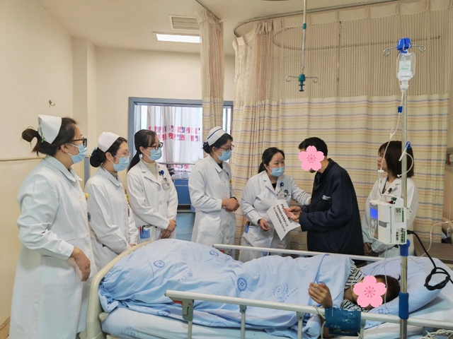 在這里，愛和希望比病情傳播得更快
