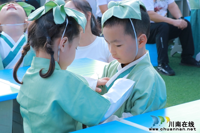 瀘縣城北小學(xué)校：開筆啟蒙  禮潤(rùn)人生