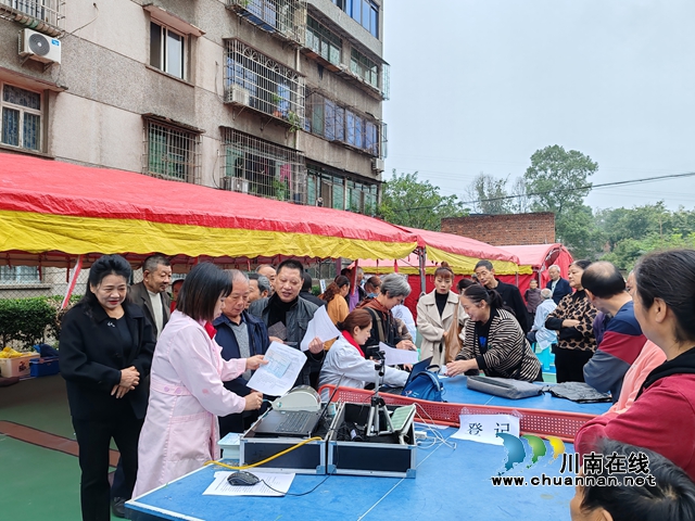 瀘縣玉蟾街道：體檢篩查雙管齊下，居民健康有保障