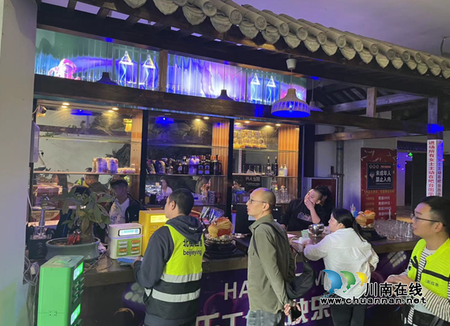 江陽區(qū)北城街道開展轄區(qū)娛樂場所宣傳檢查行動