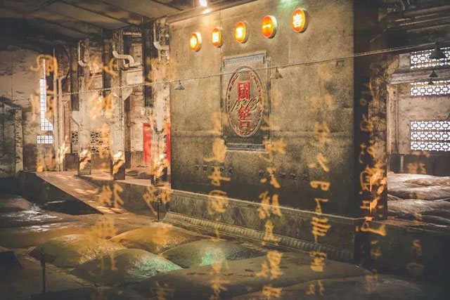 【游瀘州·醉幸?！孔鵀o州公交，享酒城風(fēng)光~