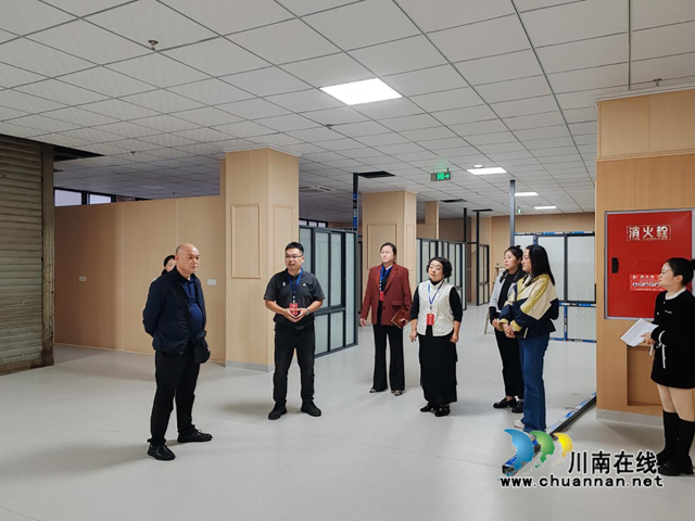 江陽區(qū)北城街道人大工委開展建設社區(qū)康養(yǎng)中心調(diào)研活動