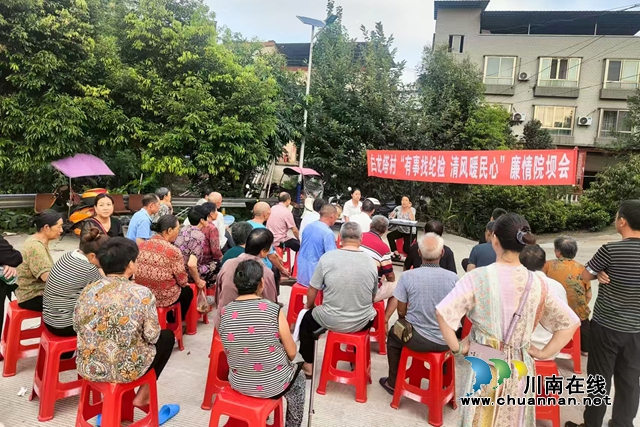 瀘縣玉蟾街道：一線(xiàn)解難題  清風(fēng)曖民心