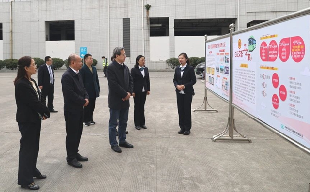 李茂林到瀘州公交集團(tuán)調(diào)研職工思想政治引領(lǐng)工作