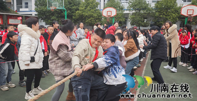 拔河比賽-拍攝：魏銘.jpg