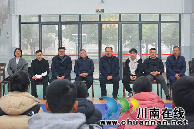 瀘州市委宣傳部副部長周仁樹到瀘縣一中調(diào)研思政工作(1).jpg
