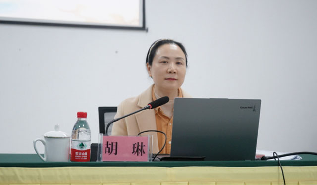 瀘州公交集團(tuán)舉辦學(xué)習(xí)貫徹黨的二十屆三中全會(huì)精神暨第一期“公交組工講堂”