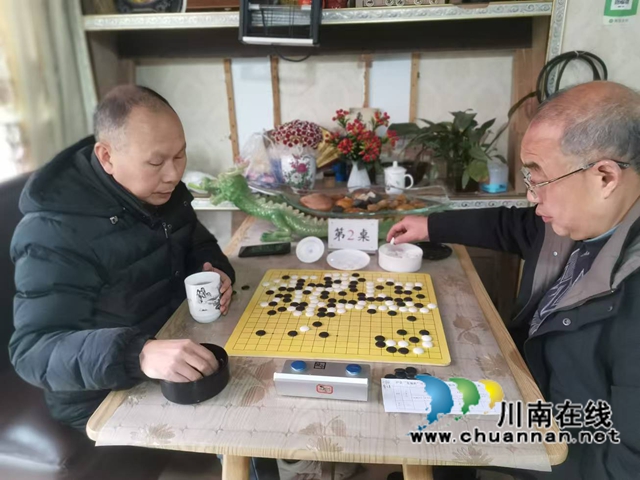 圍棋比賽中3.jpg