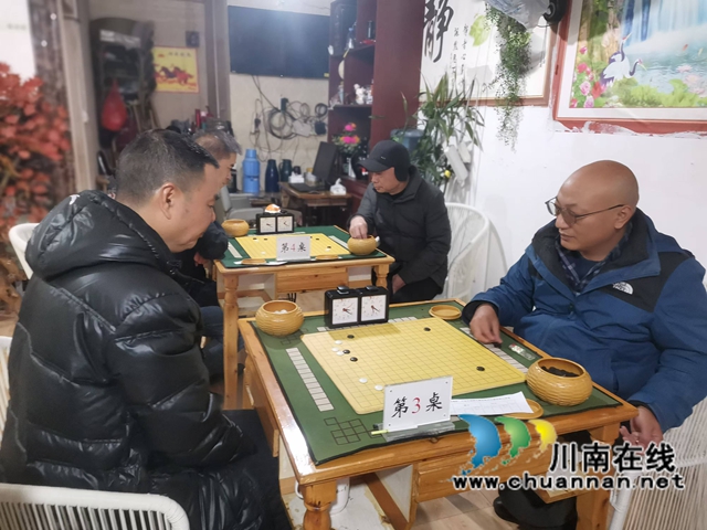 圍棋比賽中1.jpg