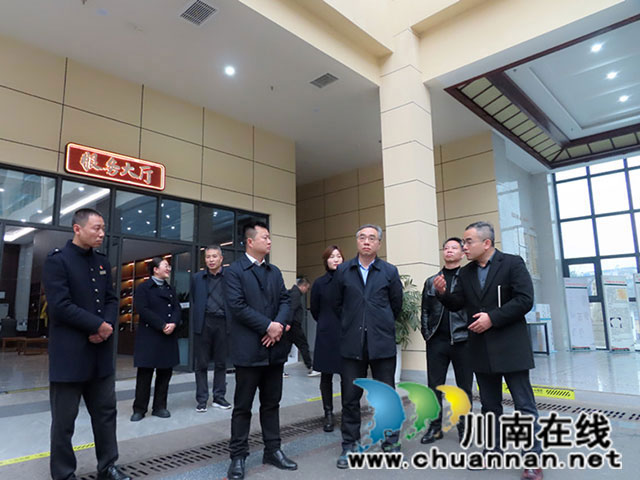 瀘州市民政局黨組書(shū)記喻斌調(diào)研市殯儀館春節(jié)值班值守工作
