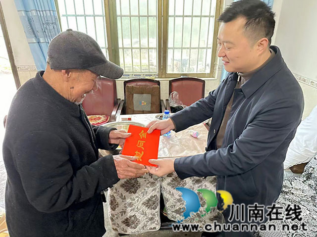 寒冬送暖  情滿人間┃瀘州市殯儀館開(kāi)展春節(jié)走訪慰問(wèn)活動(dòng)