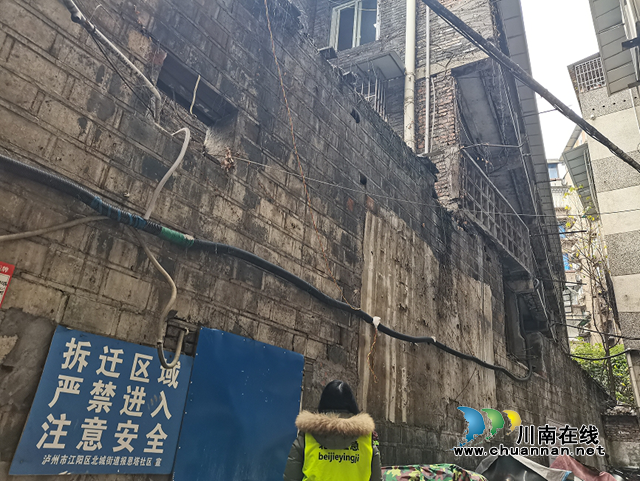 江陽區(qū)北城街道報恩塔社區(qū)扎實開展地質(zhì)災(zāi)害隱患大排查大整治工作