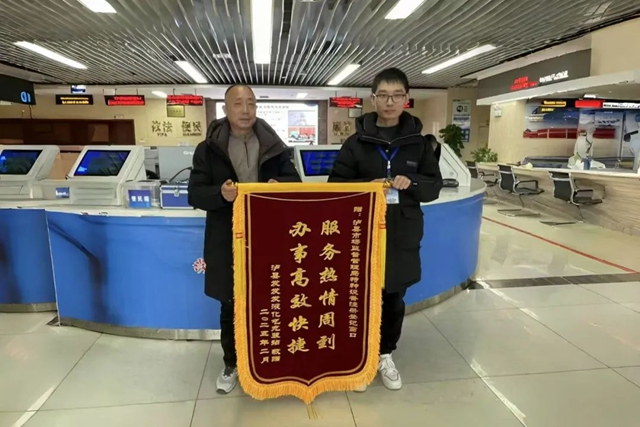 瀘縣市場監(jiān)管局：熱情服務(wù)春風(fēng)暖，高效辦理破企難