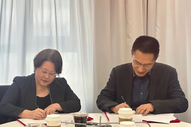 簽訂１.jpg