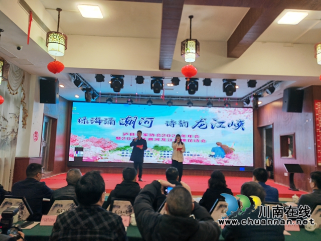 詩歌吟誦（曾佐然攝）.jpg
