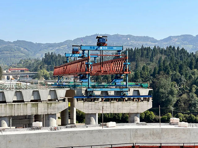 宜賓跨線橋+1！預(yù)計(jì)年底具備通車條件