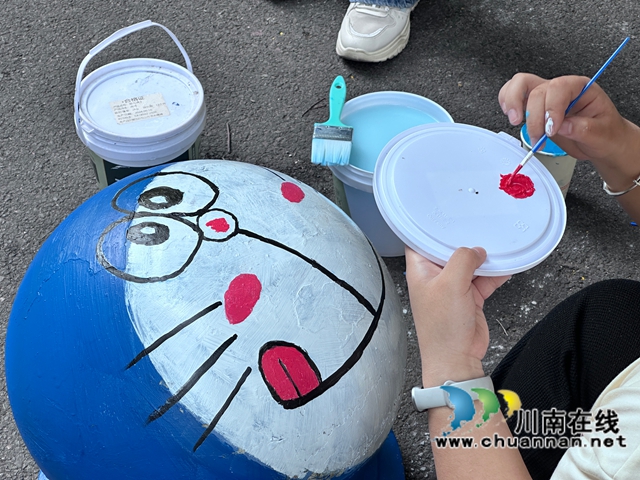 龍馬潭區(qū)魚塘街道云華山社區(qū)新時代文明實踐站：公益彩繪活動 扮靚幸福家園
