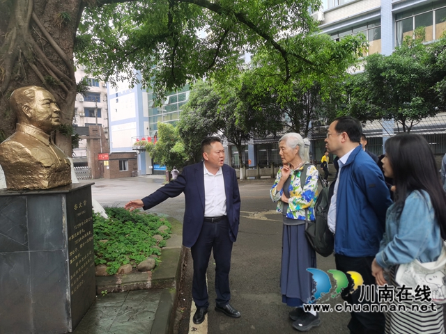 中南校區(qū)1.jpg