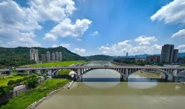 國內(nèi)首個(gè)！“宜賓市岷江大橋加固改造工程” 斬獲國際大獎(jiǎng)
