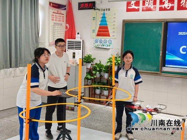 比賽現(xiàn)場3.jpg