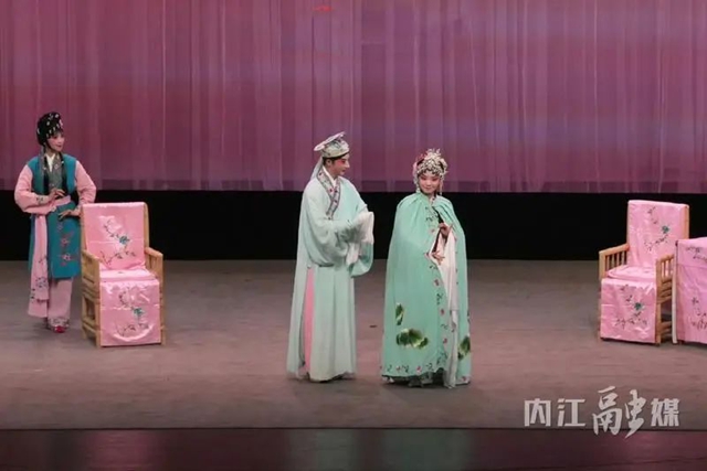 端午節(jié)，內(nèi)江為市民準(zhǔn)備了這樣一桌“盛宴”