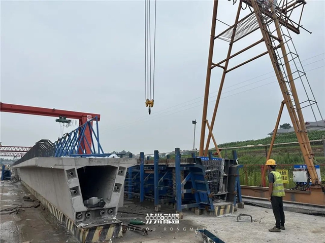 預(yù)計(jì)年底完成全線工程，自貢至瀘州港公路加速建設(shè)