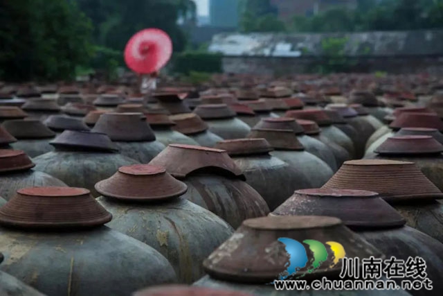 以非遺體驗(yàn)基地、非遺工坊為陣地，將開展沉浸式非遺體驗(yàn).jpg