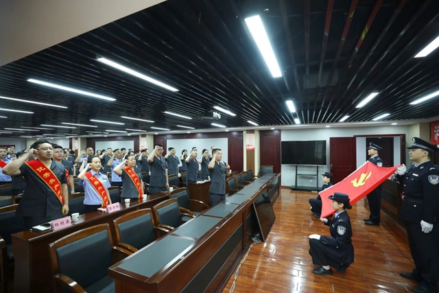 表2.jpg
