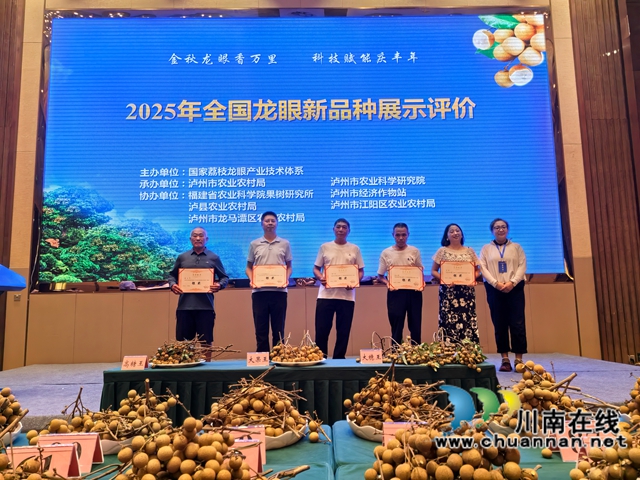 銀獎(jiǎng)獲得者（曾佐然攝）.jpg