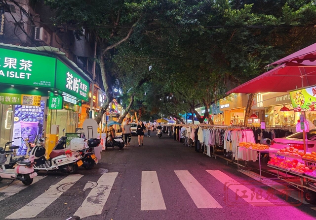 夜游必選！瀘州這條街，主打一個(gè)性價(jià)比